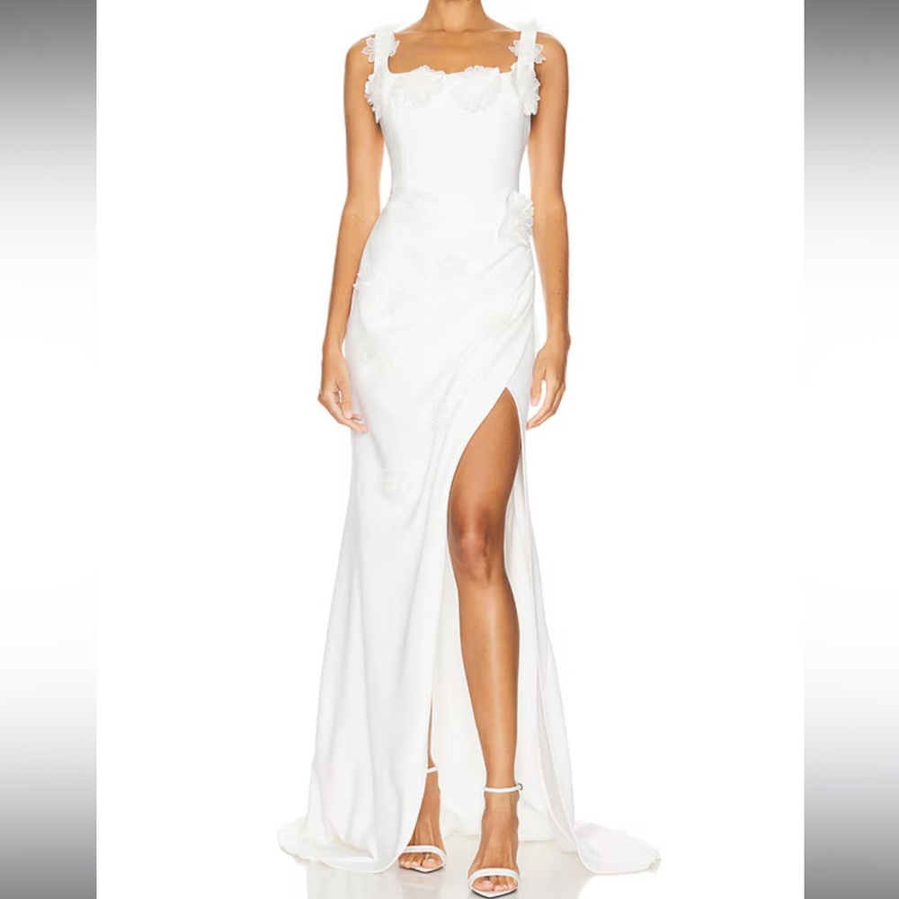 Elliatt Charlotte Gown in Ivory Floral Lace Bride Bridal Women’s Dress Size XXS